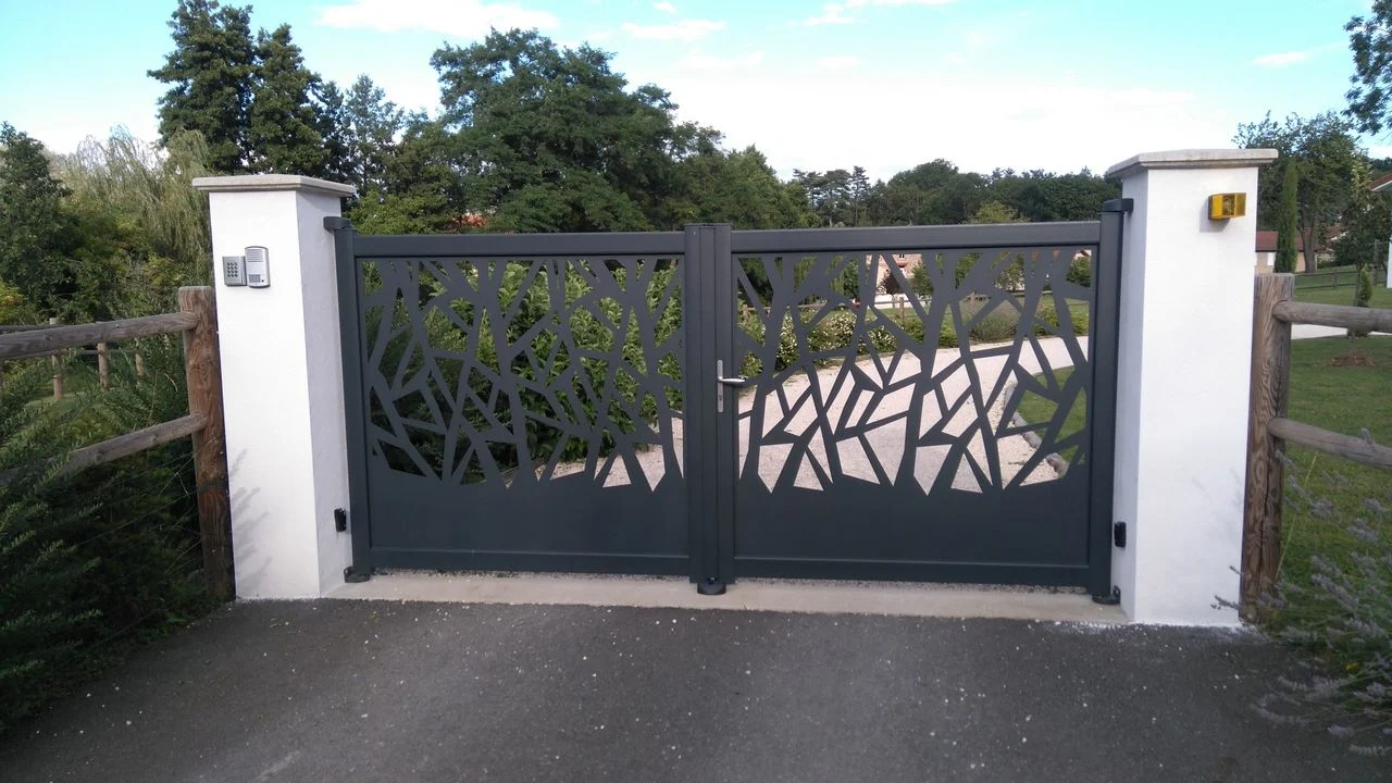 Automatic Driveway Gate Installation Portland